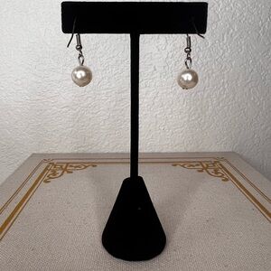 Elegant Pearl Drop Earrings